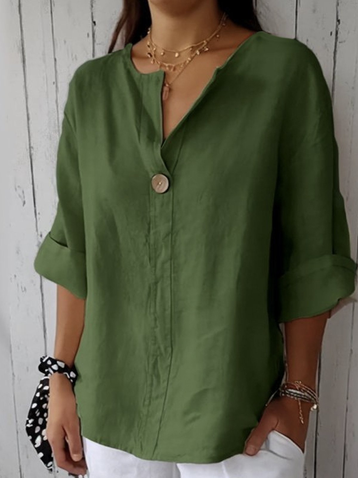 Sarah – Chic Comfort Blouse