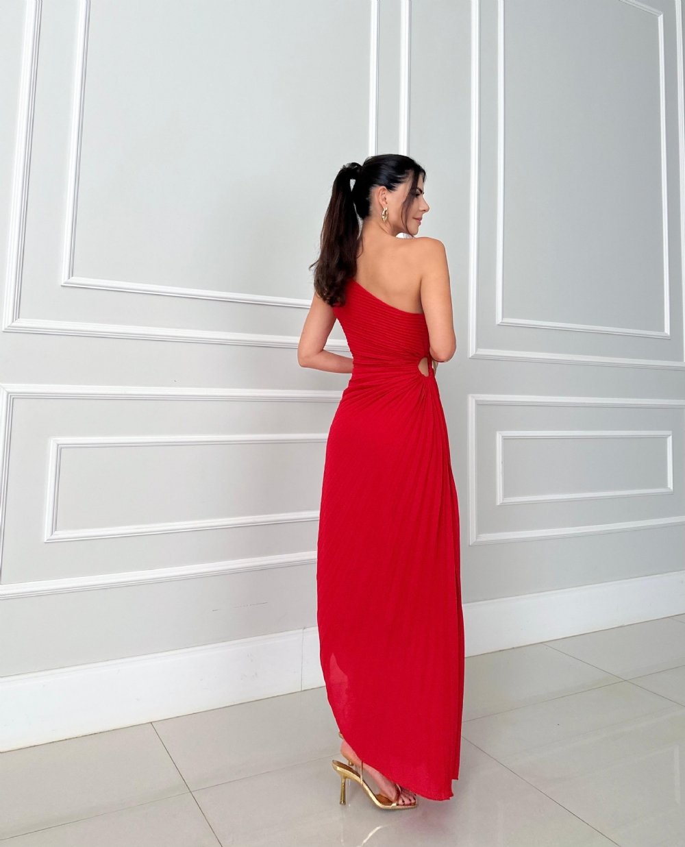 Fanny - Asymmetrical Pleated Long Dress with Cutout