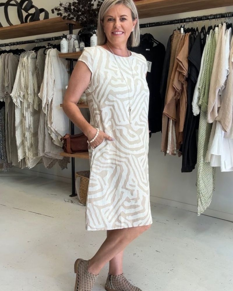 Lana - Classic Cotton Dress