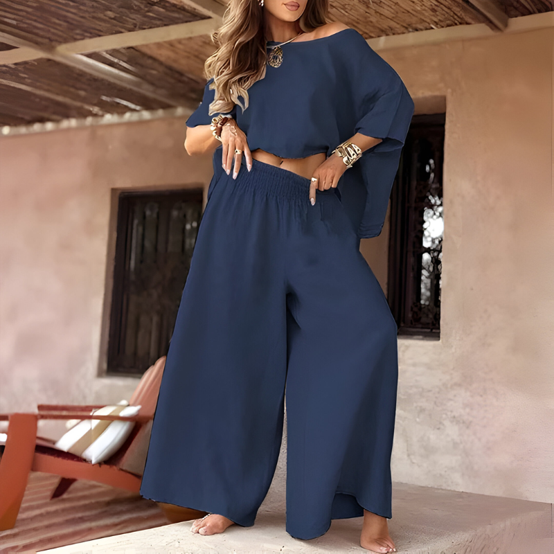 Many - Ample and Elegant Lounge Set