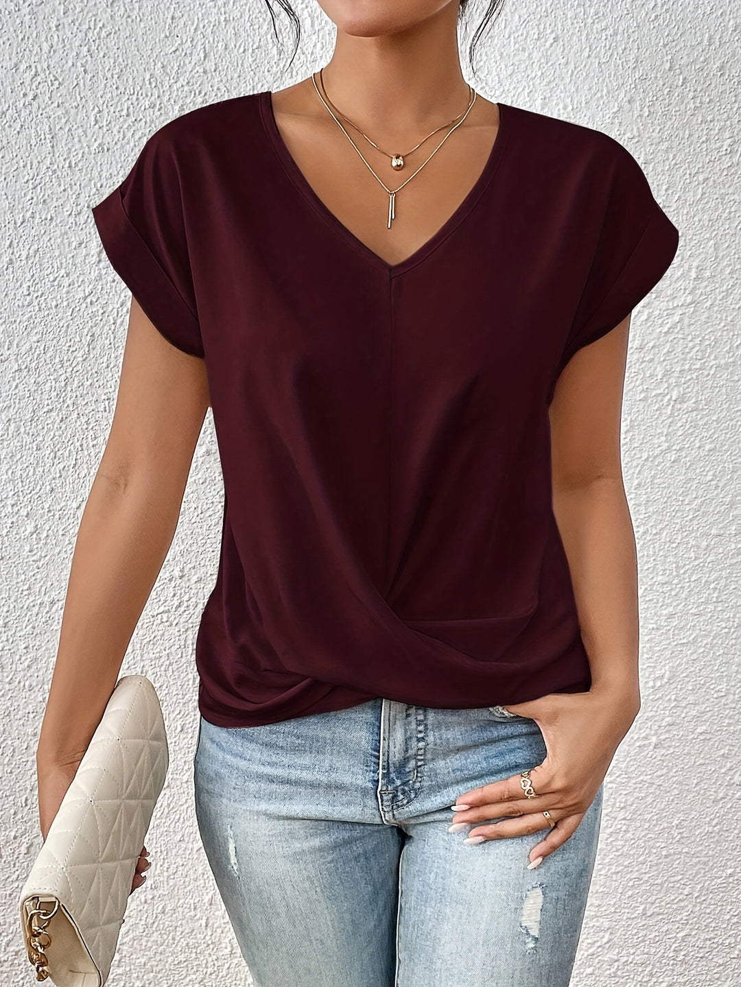 Mira - Elegant V-Neck Tee