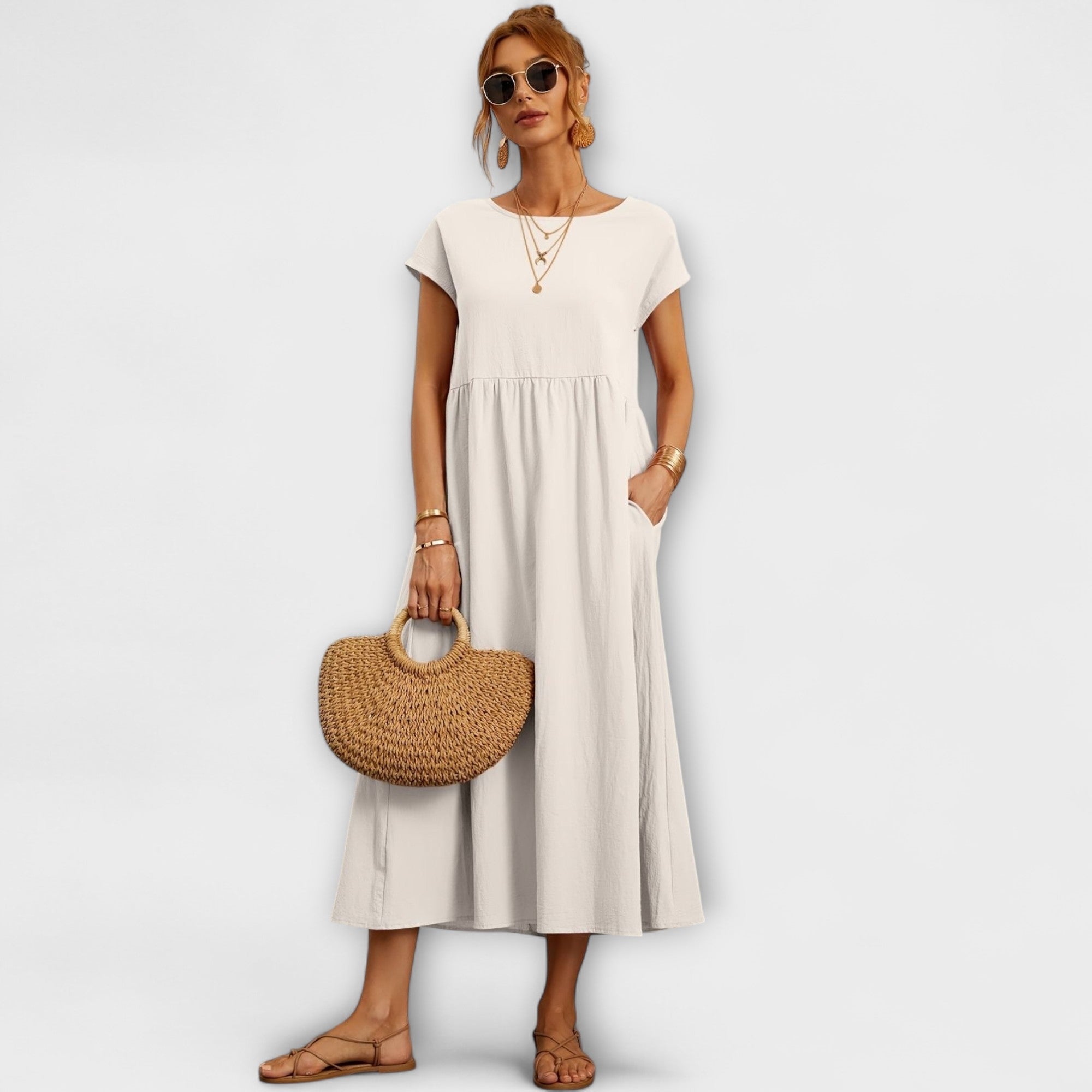 Magnolia – Elegant Women's Dress with Timeless Charm