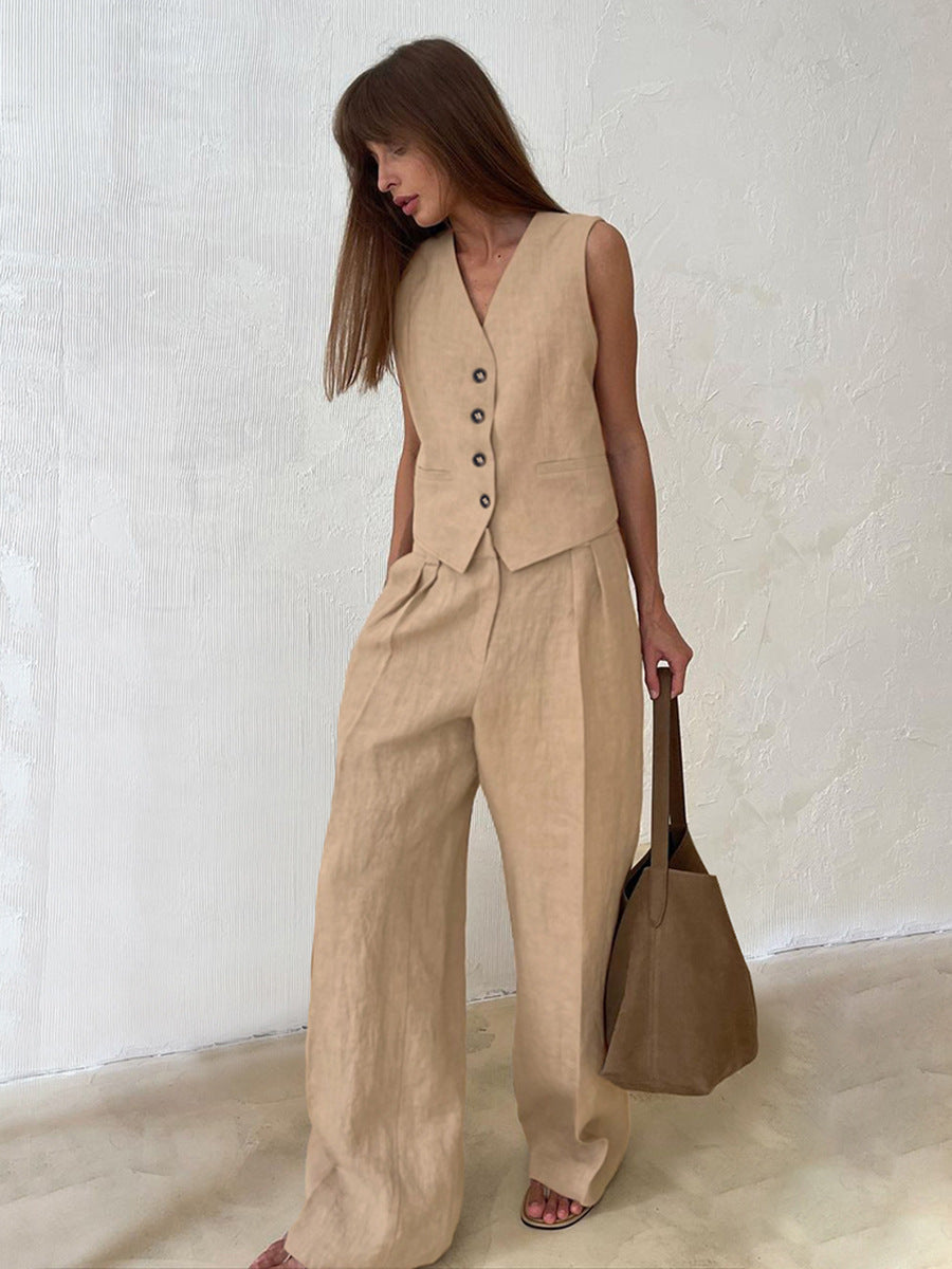 Anita – Casual Ensemble in Handcrafted Linen