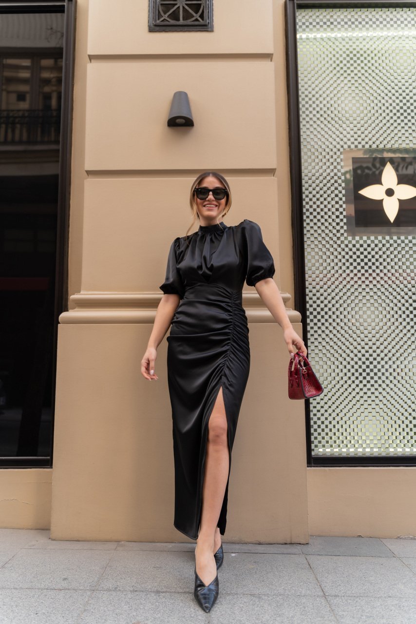 Liora - Long Flowing and Radiant Dress
