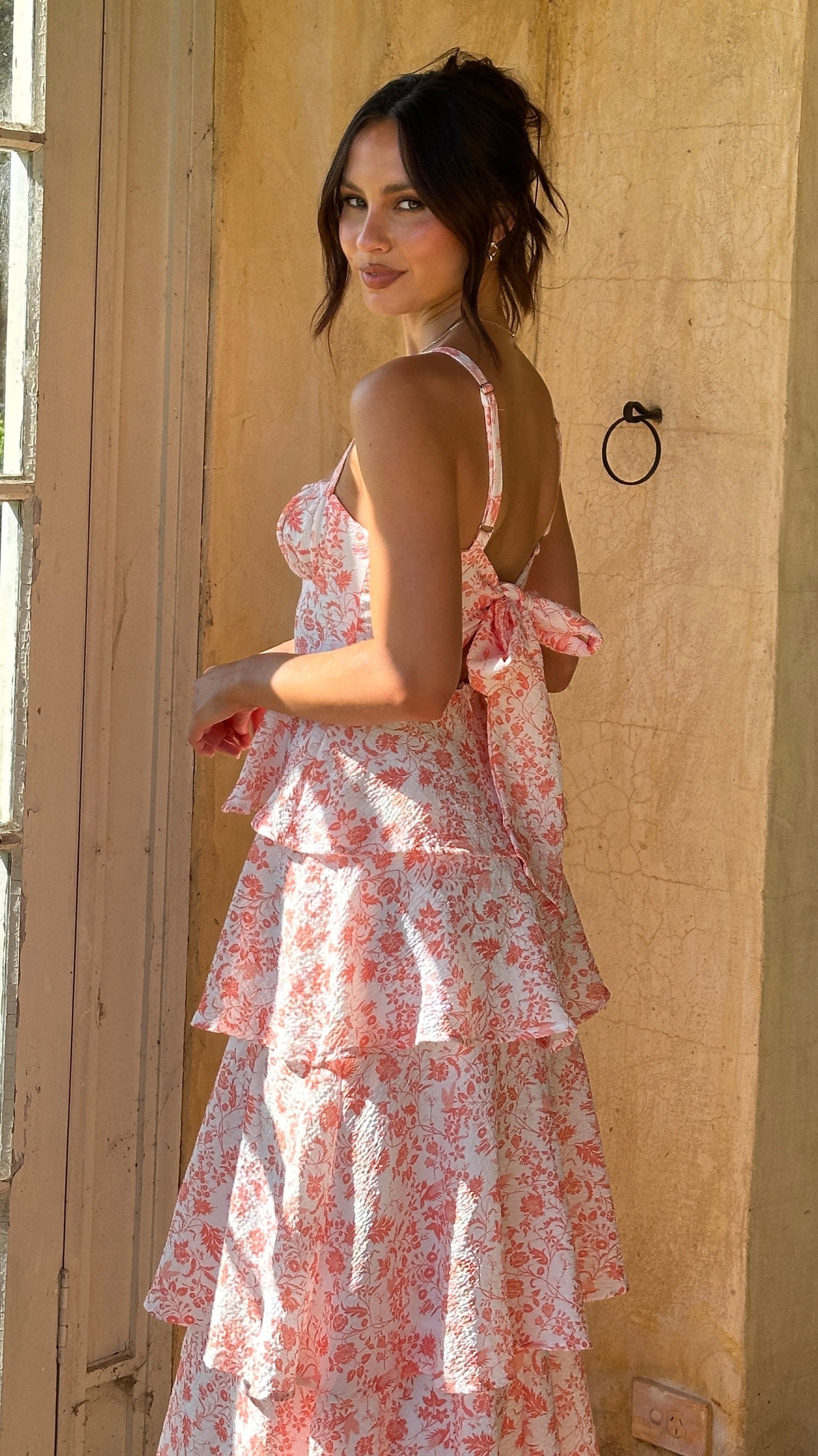 Isadora – Maxi floral dress in soft peach