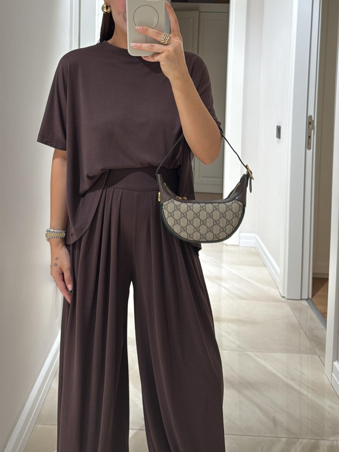 Livi - Loose Two-Piece Set in Fluid Fabric
