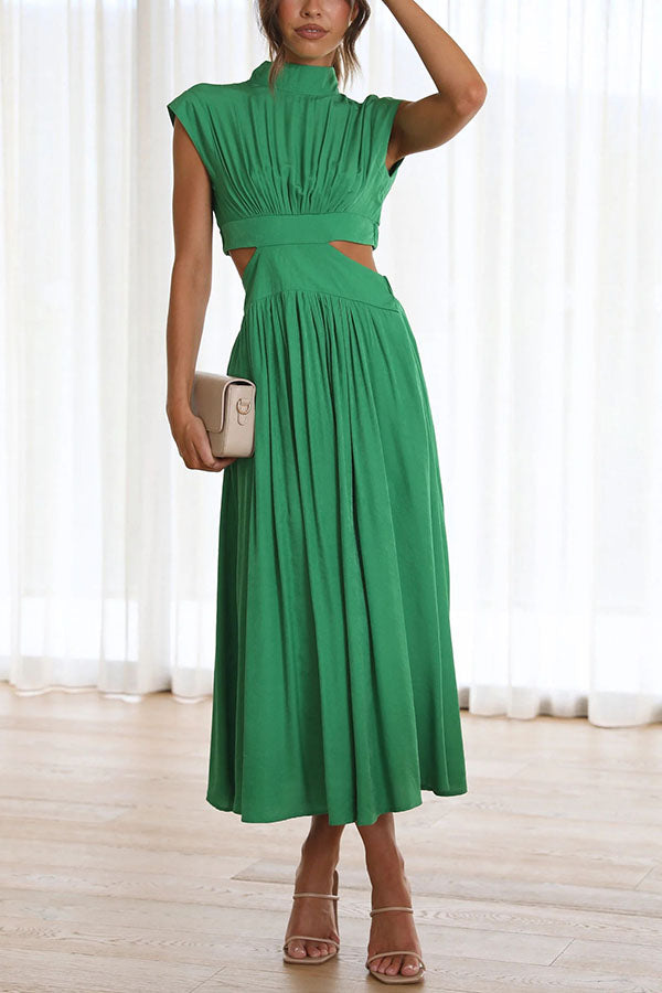 Quincy – Midi Dress with Cut-Out and Pockets