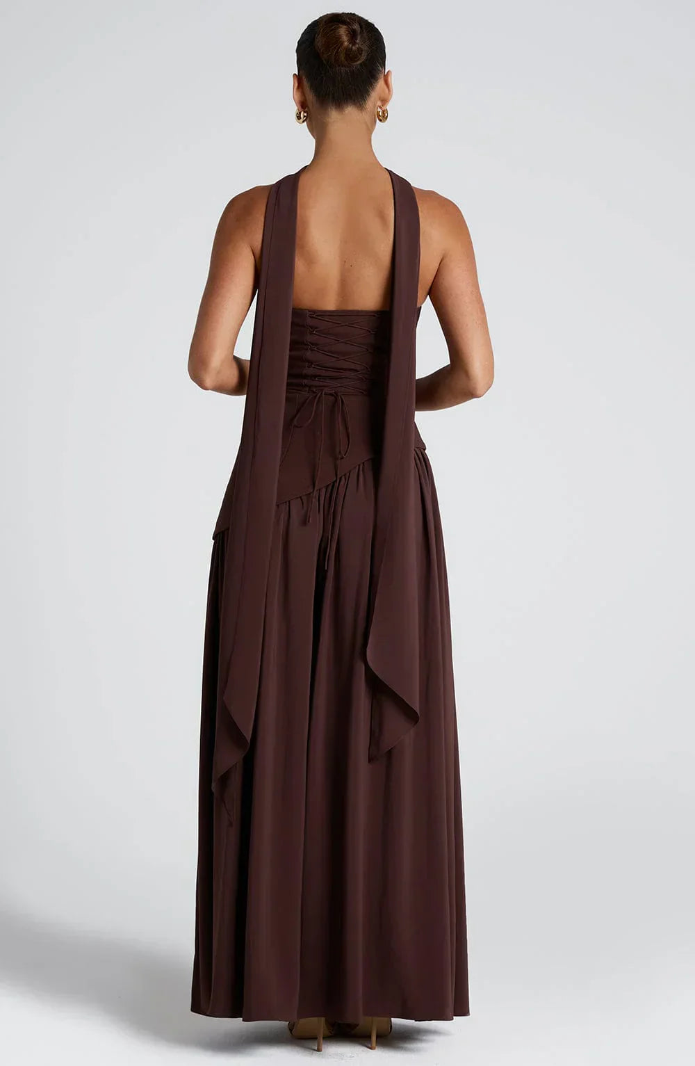 Oliwia - Elegant and Flowing Long Dress