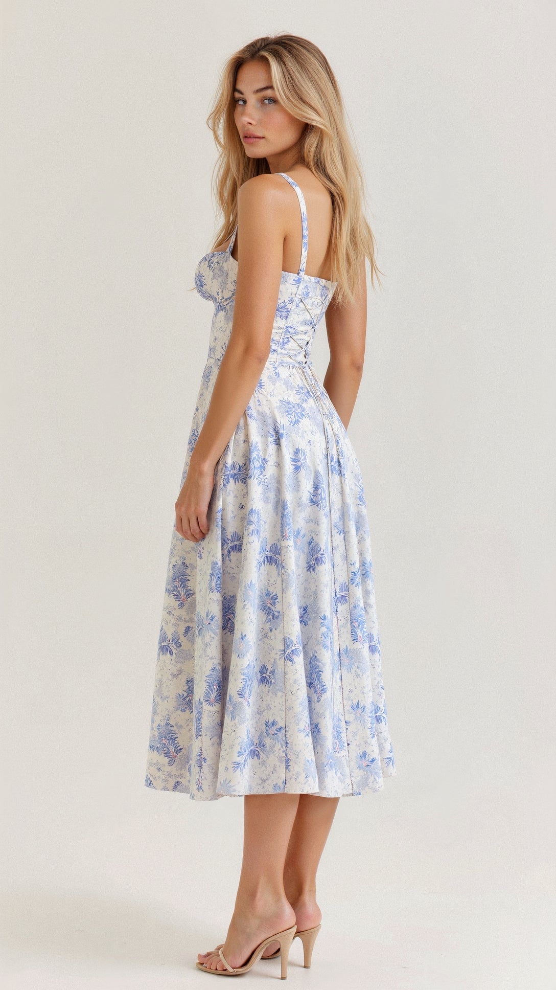 Kiana – Fitted Dress