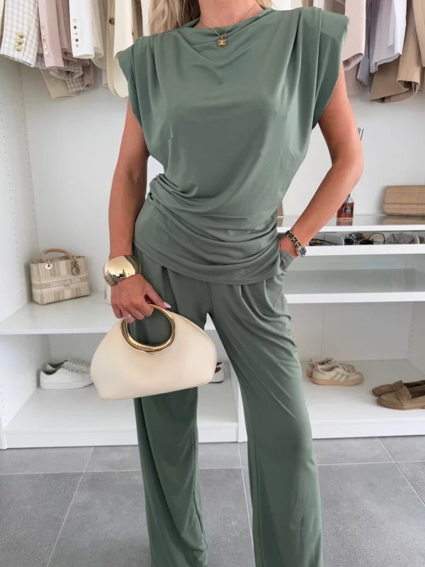 Noelle – Blouse and Pants Set