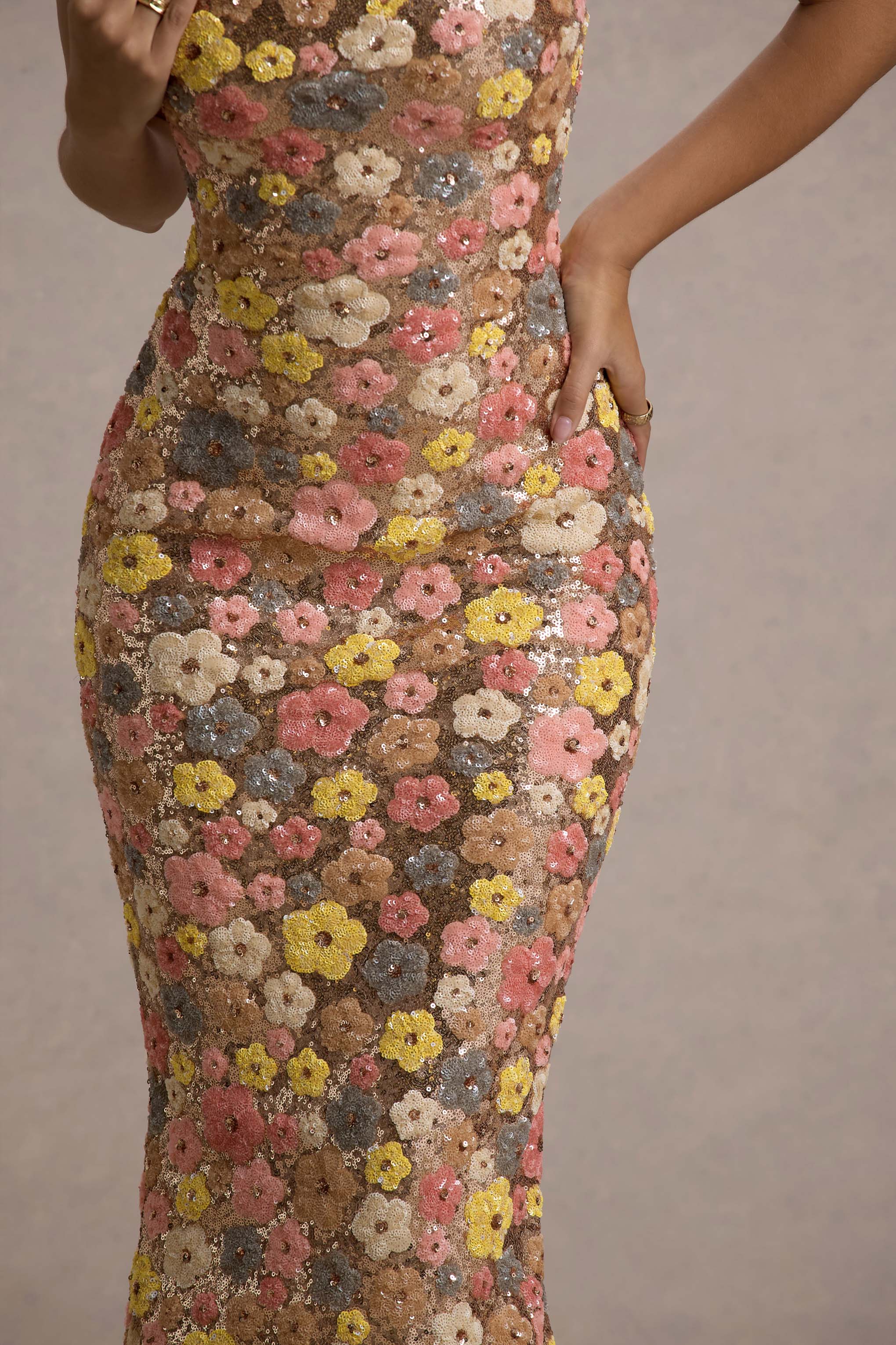 Selviana - Long sequin floral dress