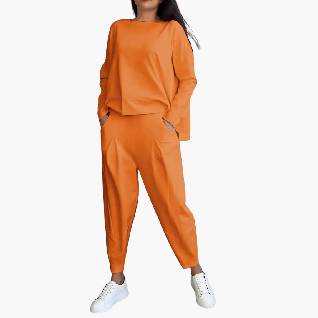 Diane – Comfortable Two-Piece Set with Round Neck