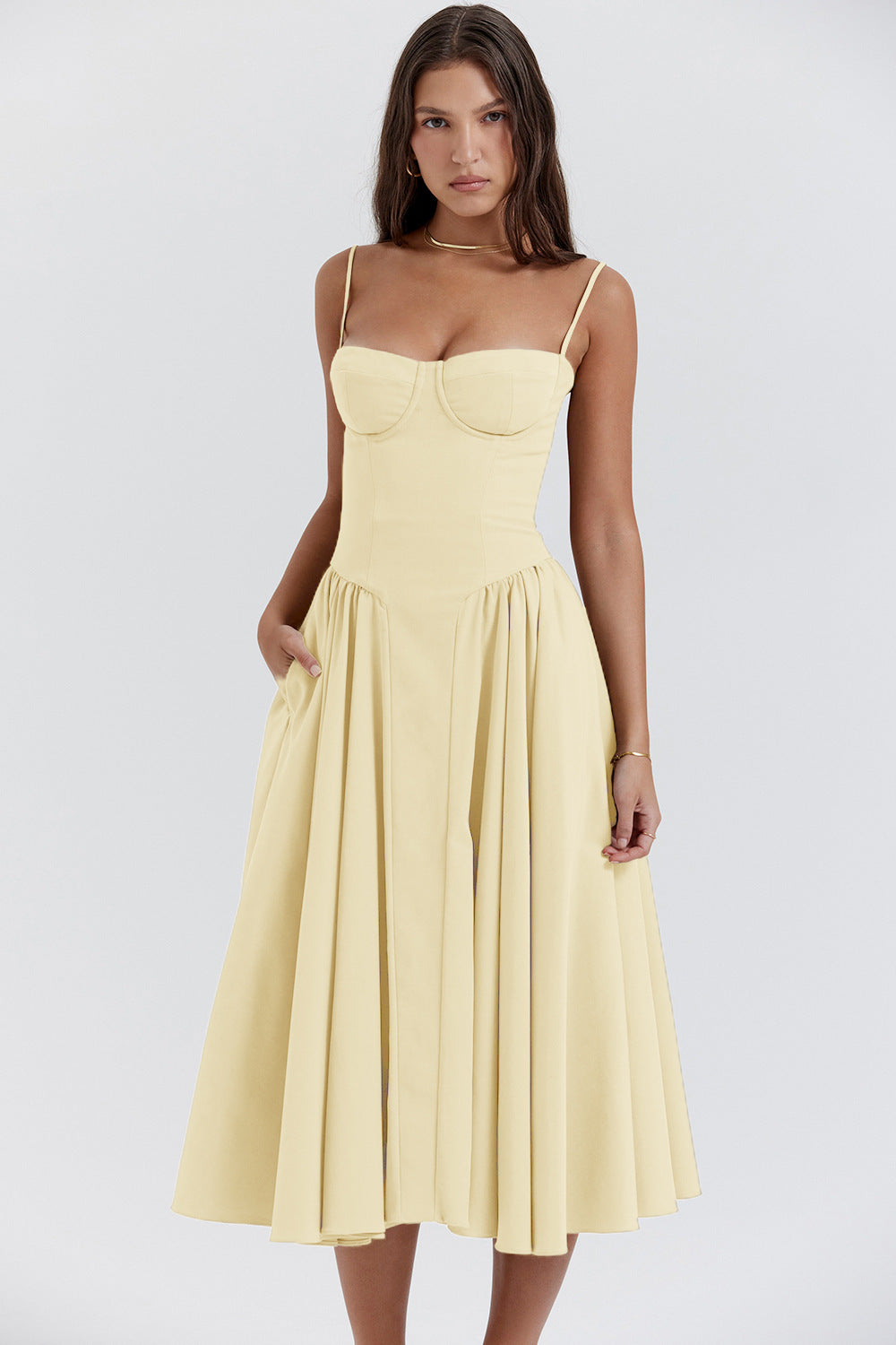 Kiki – Retro Midi Dress