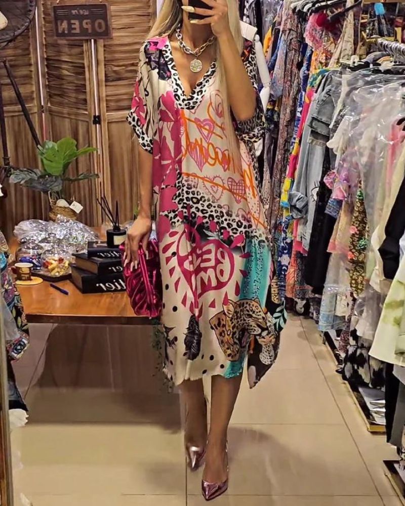 Saskia – Casual Dress with Colorful Leopard Print