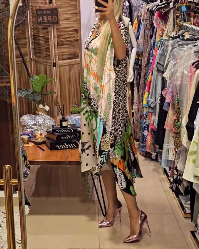 Saskia – Casual Dress with Colorful Leopard Print