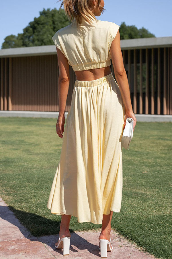 Quincy – Midi Dress with Cut-Out and Pockets