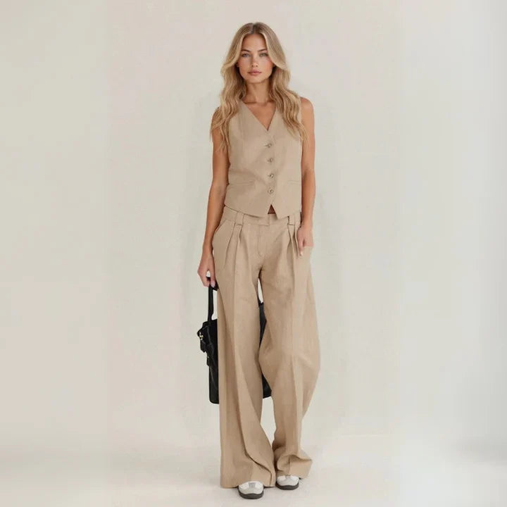 Anita – Casual Ensemble in Handcrafted Linen