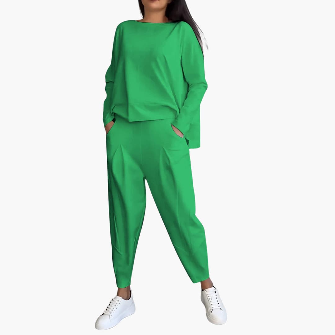 Diane – Comfortable Two-Piece Set with Round Neck