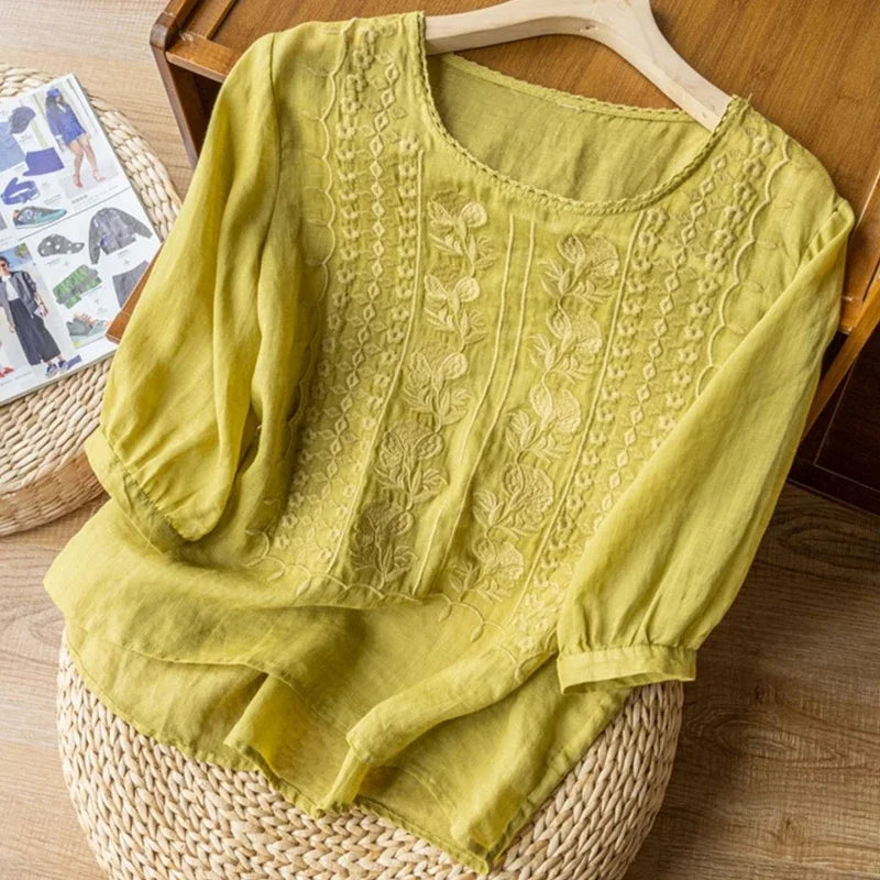 Clara™ - Effortless Spring Blouse