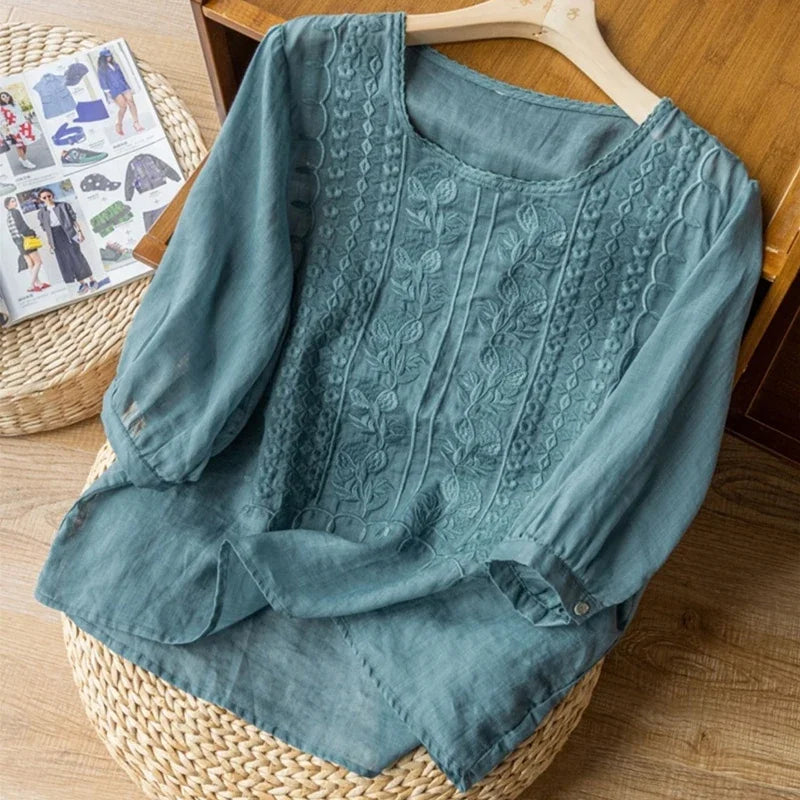 Clara™ - Effortless Spring Blouse