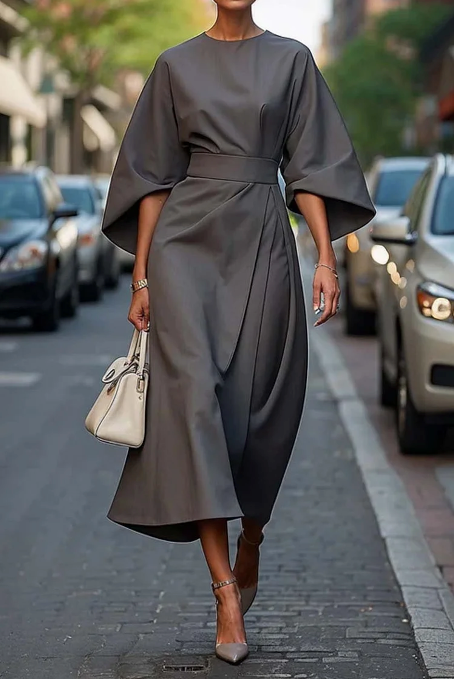 Luciana - Elegant Lantern Sleeve Dress