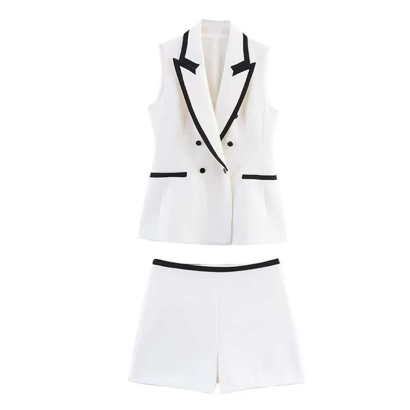 Tessa – Chic Suit with Shorts