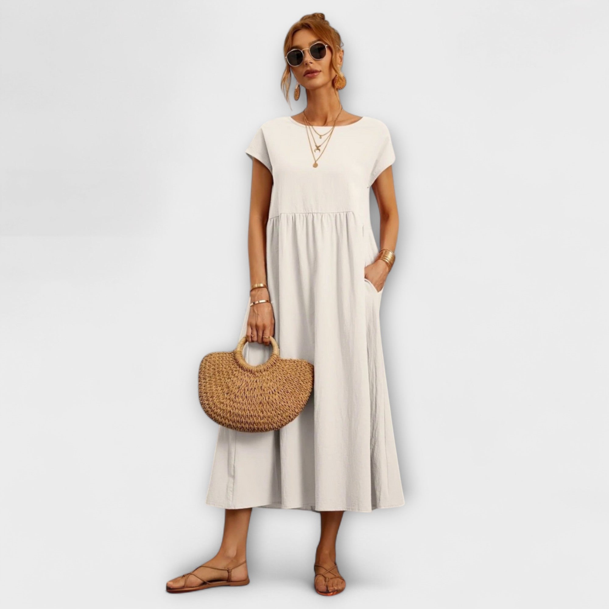 Magnolia – Elegant Women's Dress with Timeless Charm