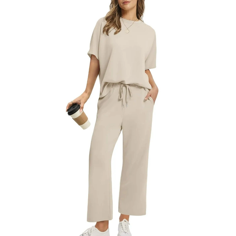 Marjorie – Casual Set with Top and Pants