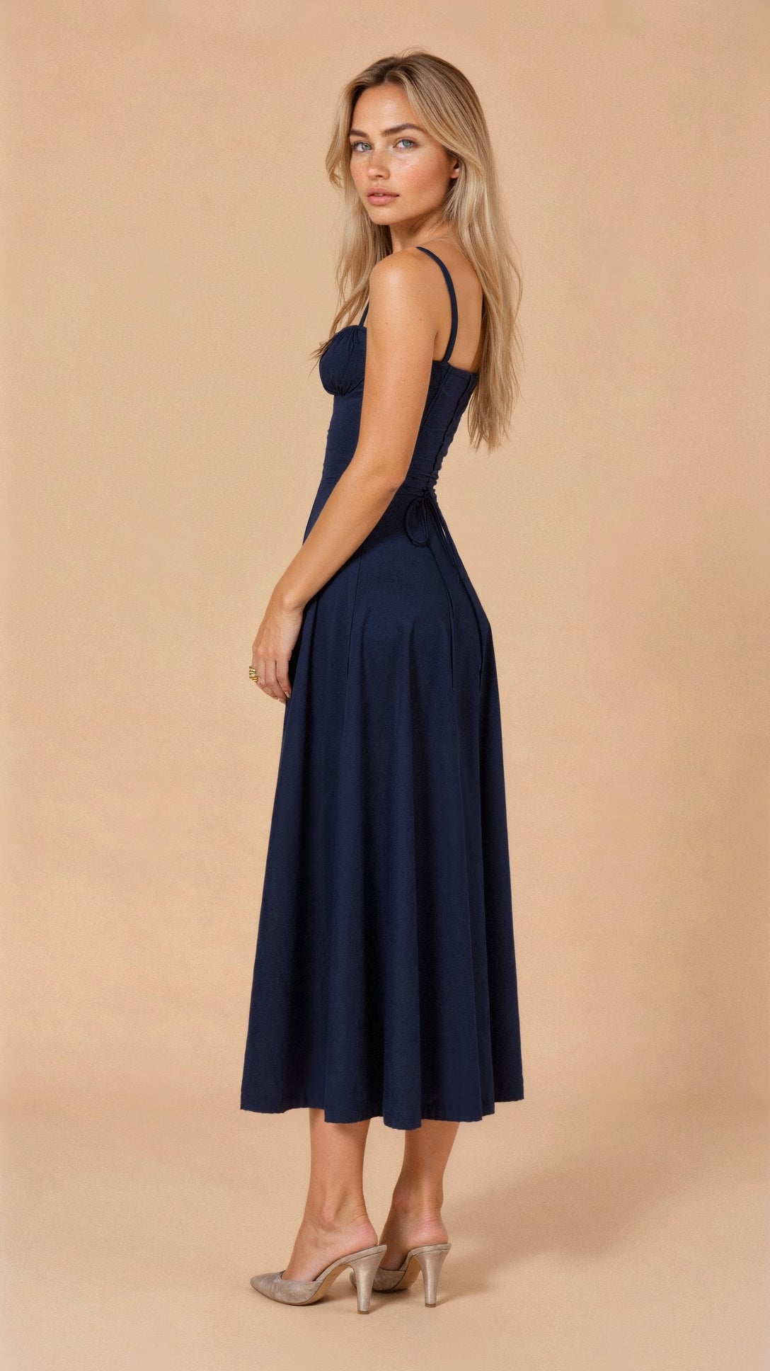 Kiana – Fitted Dress